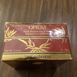 Yves Saint Laurent OPIUM Perfumed Dusting Powder